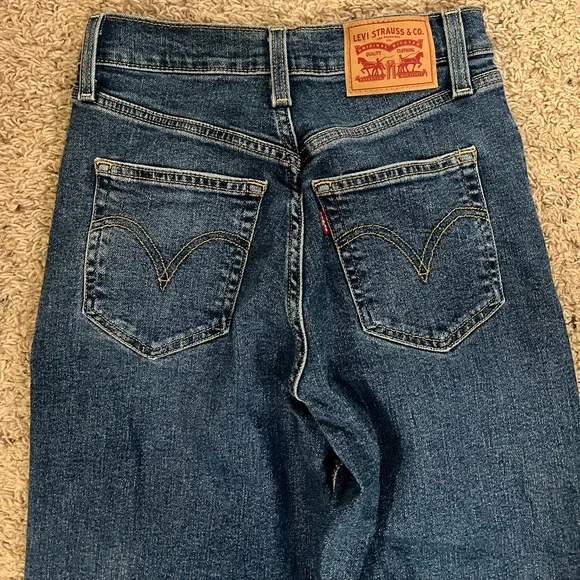 Levi’s ribcage straight ankle jeans - Picture 4 of 5